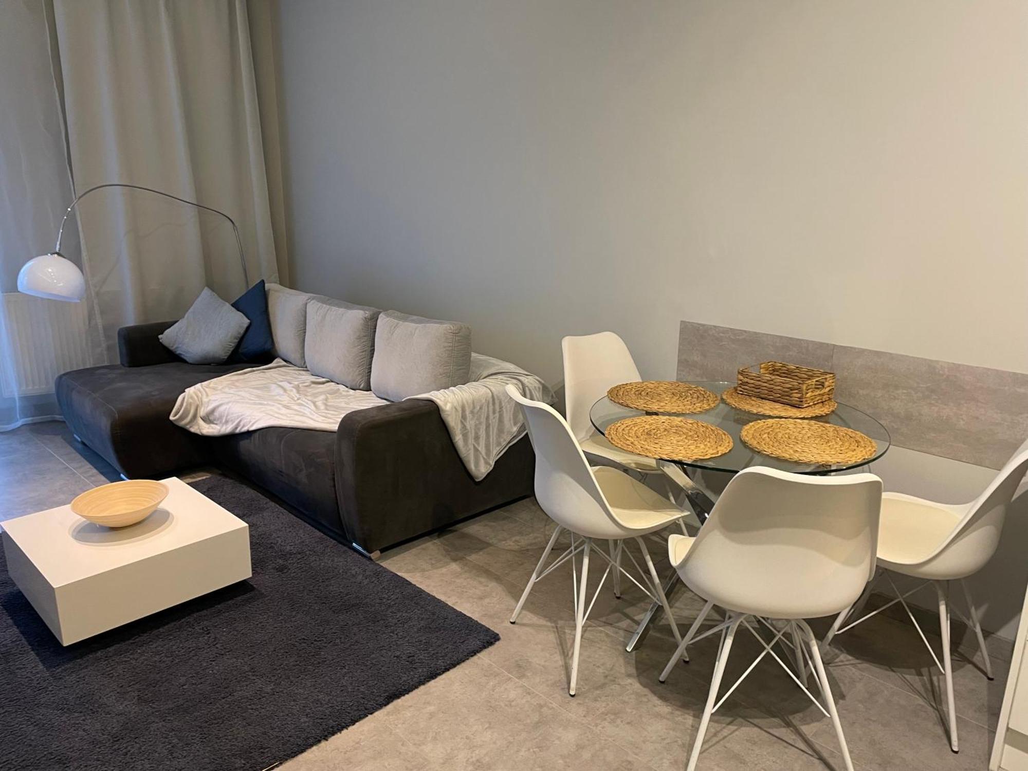 Wenecjanska Comfort Apartment, Free Parking, Self Check-In 24H Poznan Exterior photo